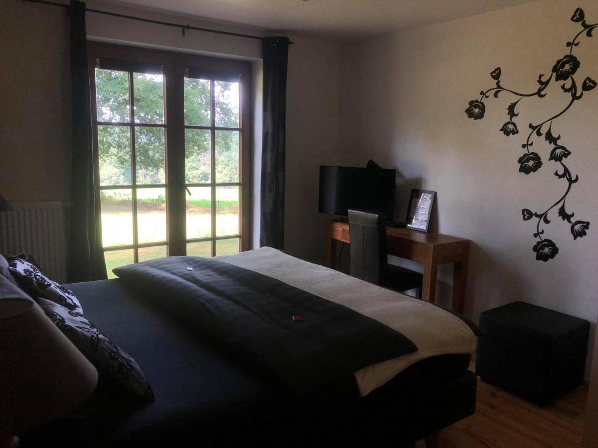 Le Goupil Hotel วาฟร์ ภายนอก รูปภาพ