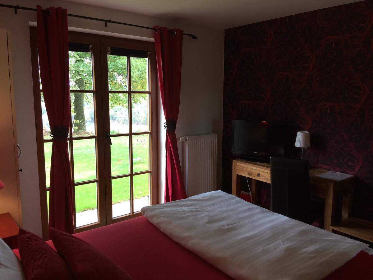 Le Goupil Hotel วาฟร์ ภายนอก รูปภาพ